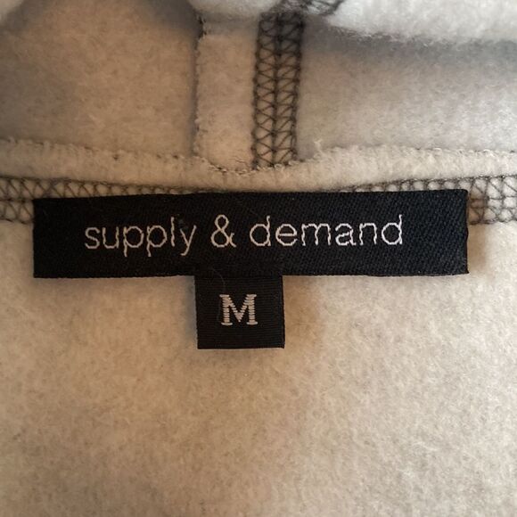 Supply and Demand grey vest with super soft inside, size medium - Picture 6 of 6